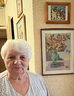 Саратовская пенсионерка в 86 лет вышивает крестиком красоту природы
